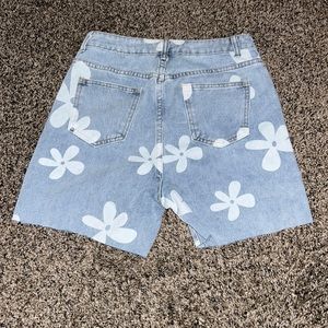 Flower printed shorts